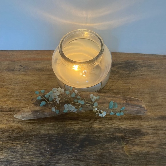 Hand Crafted Drifrtwood Wall Decor Shell Embellished 10” - Picture 7 of 8